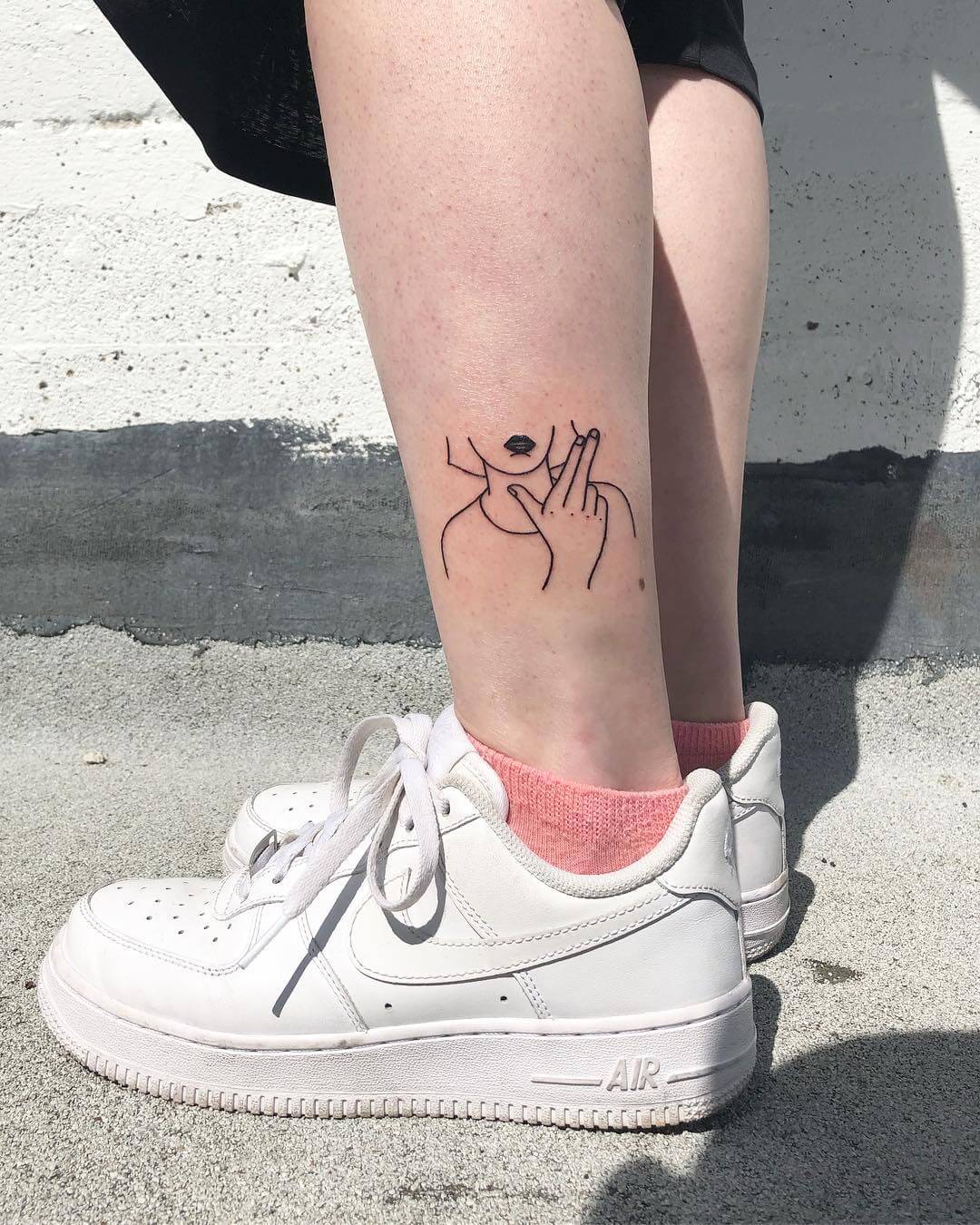 Yi Stropky Linework Portrait tattoo